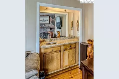 301 Pinnacle Inn Road #3219, Beech Mountain, NC 28604 - Photo 6