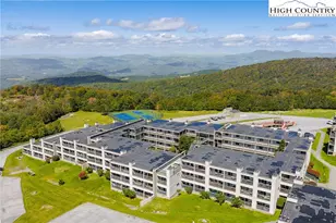 301 Pinnacle Inn Rd, Beech Mountain, NC 28604 - Photo 2