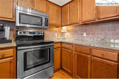 301 Pinnacle Inn Road #3219, Beech Mountain, NC 28604 - Photo 8