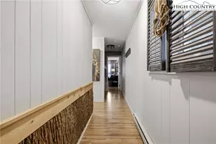 301 Pinnacle Inn Rd, Beech Mountain, NC 28604 - Photo 4