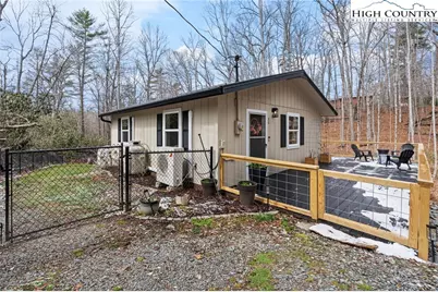 88 Rockhouse Lane, Newland, NC 28657 - Photo 2