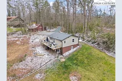 88 Rockhouse Lane, Newland, NC 28657 - Photo 8