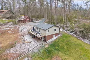 88 Rockhouse Ln, Newland, NC 28657 - Photo 8