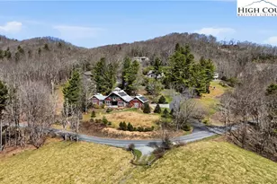 123 Park View Cir, Blowing Rock, NC 28605 - Photo 44