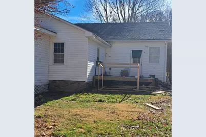 460 Little Elk Road, Elk Park, NC 28622 - Photo 10