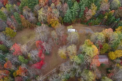 374 Lawrence Greene Road, Deep Gap, NC 28618 - Photo 10