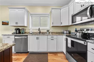 139 Oldfield Dr, Boone, NC 28607 - Photo 12