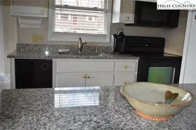 733 Azalea Drive, Newland, NC 28657 - Photo 14