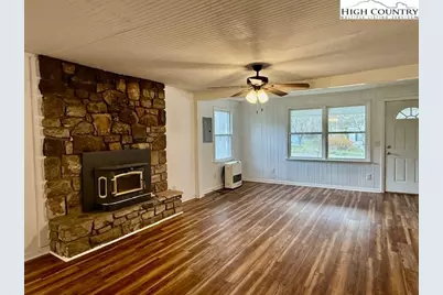 304 Elk River Road, Elk Park, NC 28622 - Photo 10