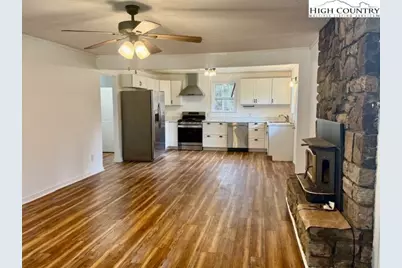 304 Elk River Road, Elk Park, NC 28622 - Photo 12