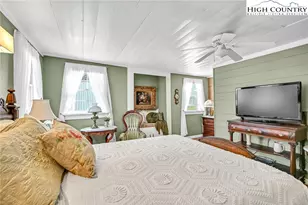 369 Spencer Branch Rd, Lansing, NC 28643 - Photo 38