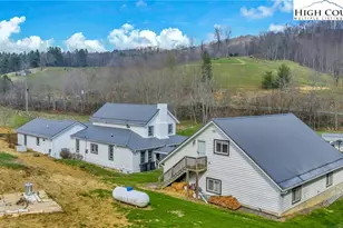 369 Spencer Branch Rd, Lansing, NC 28643 - Photo 40