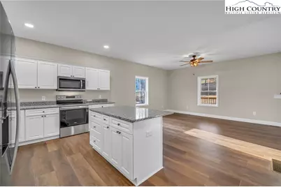 360 Laurel Lane, Jefferson, NC 28640 - Photo 8