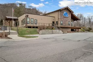 101 Sugar Ski Dr, Banner Elk, NC 28604 - Photo 20