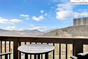 101 Sugar Ski Dr, Banner Elk, NC 28604 - Photo 2