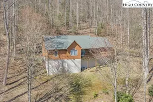413 Shady Bark Ln, Boone, NC 28607 - Photo 2