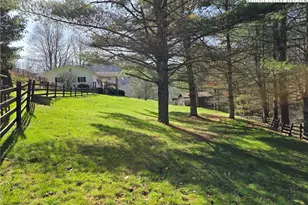 3160 Roundabout Rd, Creston, NC 28615 - Photo 2