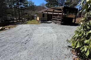 84 Avery High School Rd, Newland, NC 28567 - Photo 26