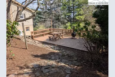 289 Westview Drive, Sparta, NC 28675 - Photo 2