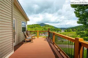 73 Walter Ridge Rd, West Jefferson, NC 28694 - Photo 4