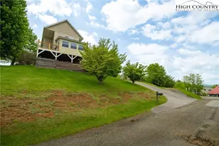 73 Walter Ridge Rd, West Jefferson, NC 28694 - Photo 38