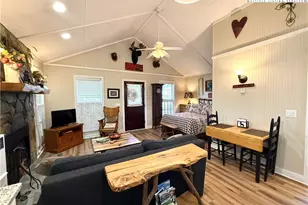 14 Fish Camp Cir, Newland, NC 28657 - Photo 8