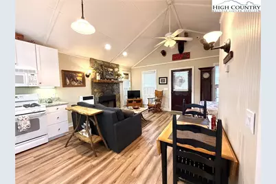 14 Fish Camp Circle, Newland, NC 28657 - Photo 10