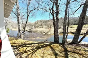 14 Fish Camp Cir, Newland, NC 28657 - Photo 2