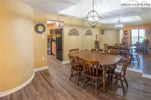 303 Sugar Top Dr, Sugar Mountain, NC 28604 - Photo 8