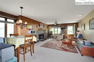 388 Skyleaf Dr, Sugar Mountain, NC 28604 - Photo 6