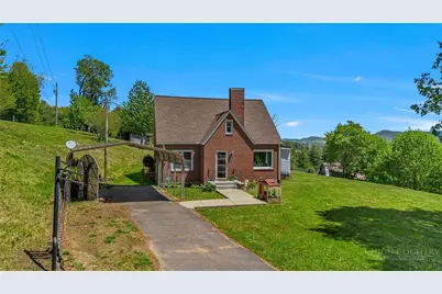 1607 & 1567 Will Vannoy Road, West Jefferson, NC 28694 - Photo 2