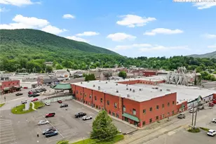 215 S Jefferson Station Pl, West Jefferson, NC 28694 - Photo 46