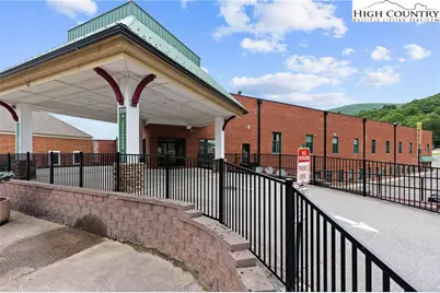 215 S Jefferson Station Place #210, West Jefferson, NC 28694 - Photo 2