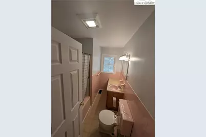 111 Dove Road, Sparta, NC 28675 - Photo 16