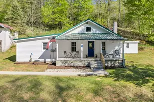 496 Camp Joy Rd, Zionville, NC 28698 - Photo 2