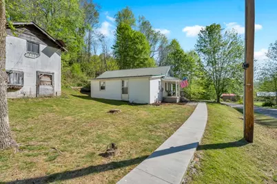 496 Camp Joy Road, Zionville, NC 28698 - Photo 4