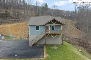 149 Sarah Ct Ln, Boone, NC 28607 - Photo 2