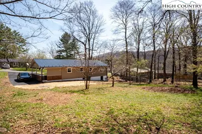 45 Miles Street, Sparta, NC 28675 - Photo 2