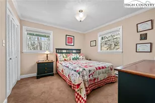 431 Cliffside Ln, Seven Devils, NC 28604 - Photo 16