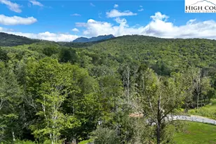 2209 Sugar Mountain 2 Rd, Newland, NC 28657 - Photo 2