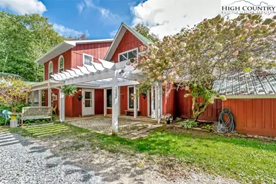 2209/2211 Sugar Mountain 2 Road, Newland, NC 28657 - Photo 4
