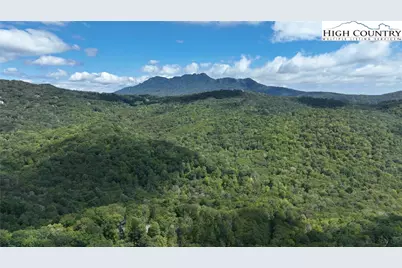 2209/2211 Sugar Mountain 2 Road, Newland, NC 28657 - Photo 2