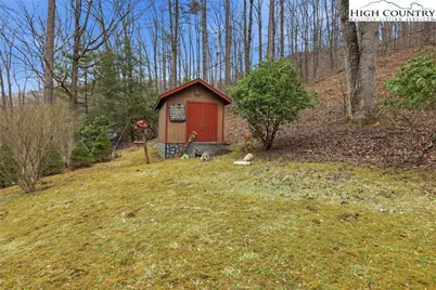 2202 Old 16 Highway, Jefferson, NC 28640 - Photo 14