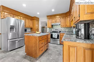 883 Bald Mountain Rd, West Jefferson, NC 28694 - Photo 6