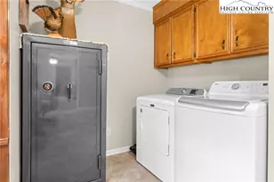 883 Bald Mountain Rd, West Jefferson, NC 28694 - Photo 20