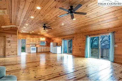 690/692 Lynn Hill Road, Boone, NC 28607 - Photo 4