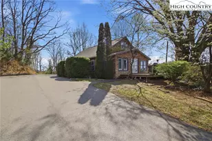 4990 Blowing Rock Rd, Lenoir, NC 28645 - Photo 2