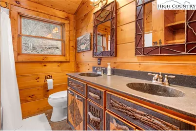 635 Acorn Nvno, Zionville, NC 28698 - Photo 32