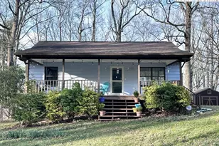 223 Timberlake St, Sparta, NC 28675 - Photo 2