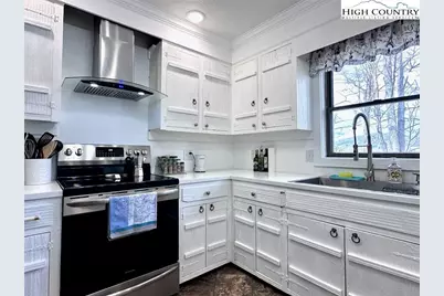 223 Timberlake Street, Sparta, NC 28675 - Photo 14